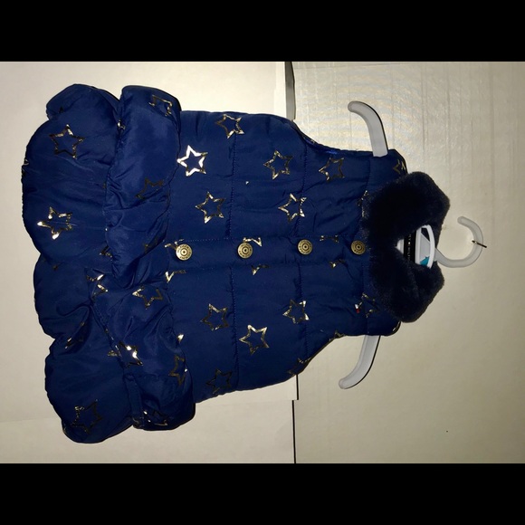 New Tommy Hilfiger Baby Vest 24M Faux Fur Collar - Picture 8 of 8